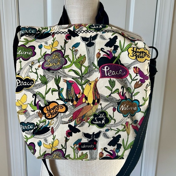 Sakroots Handbags - Sakroots Large Crossbody